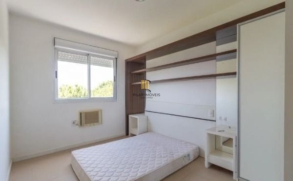 Apartamento | Bairro Cristal | 2 dormitórios | Suíte |  Semi mobiliado |  1 vaga escriturada