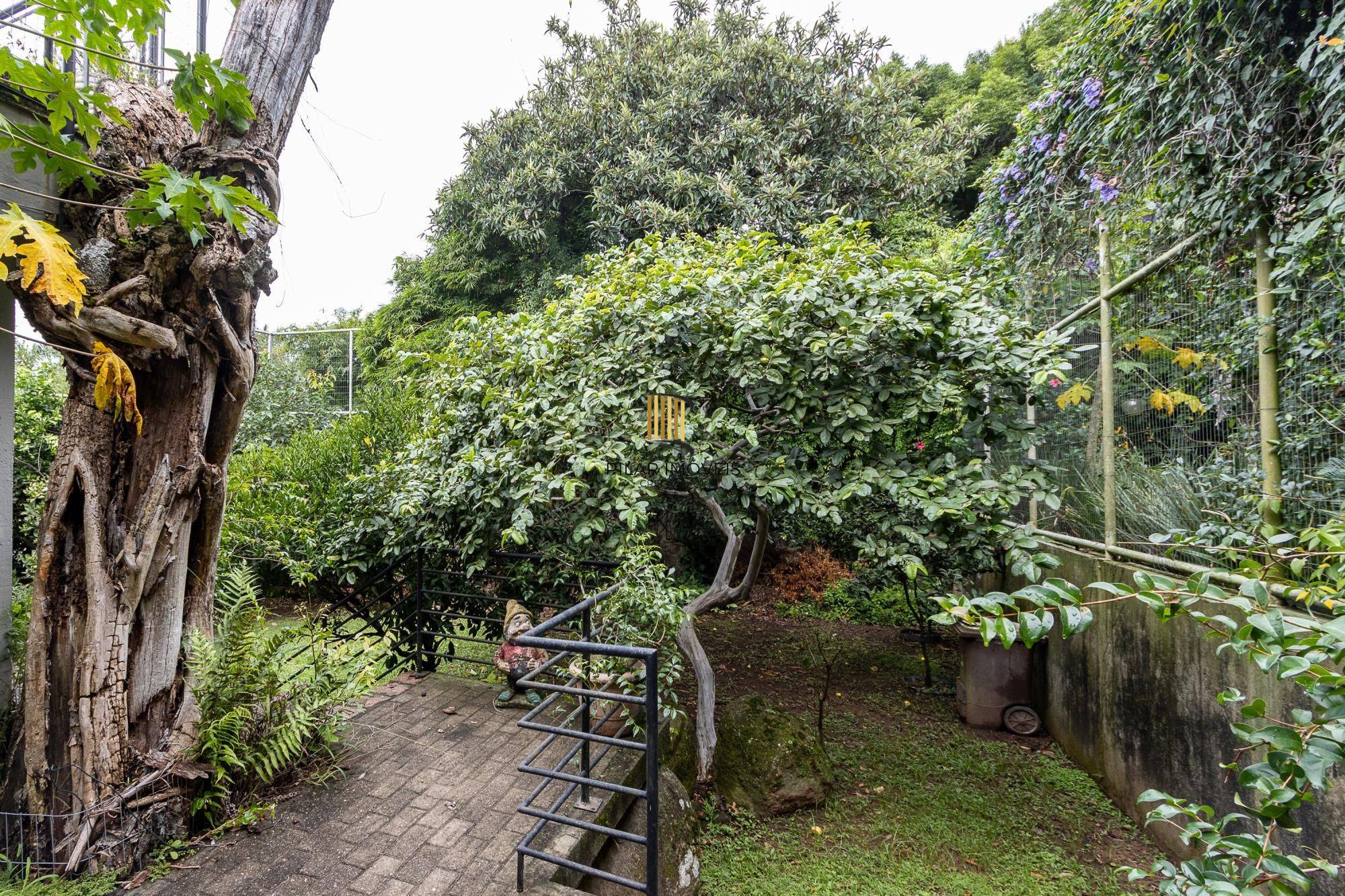 Casa com 4 dormitórios à venda, Jardim Isabel, Porto Alegre