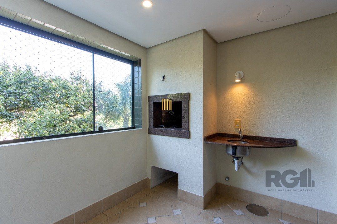 Apartamento 3 dormitórios e 2 vagas na Tristeza