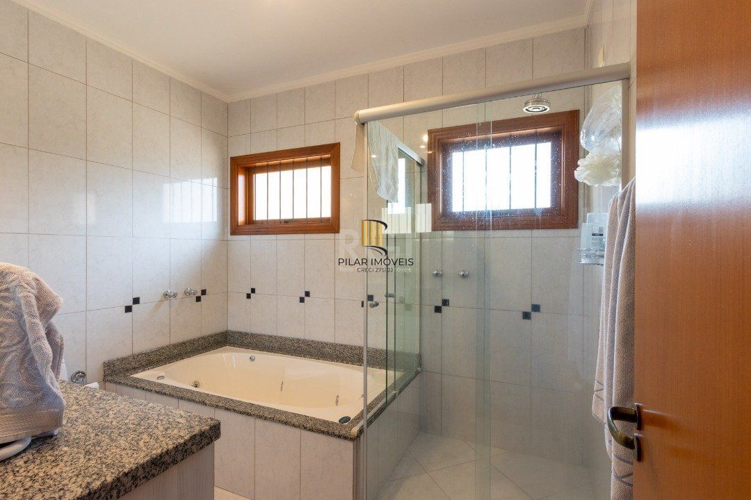 Casa para Venda - 358.78m², 3 dormitórios, sendo 1 suites, 3 vagas - Jardim Isabel