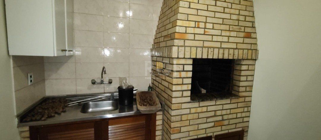 Casa para Venda - 180m², 4 dormitórios, sendo 1 suites, 3 vagas - Campo Novo