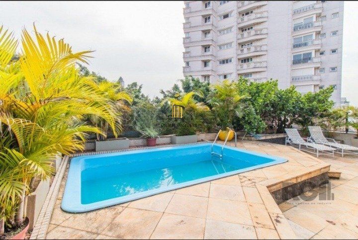 Cobertura no Moinhos de Vento, com 579m² privativos