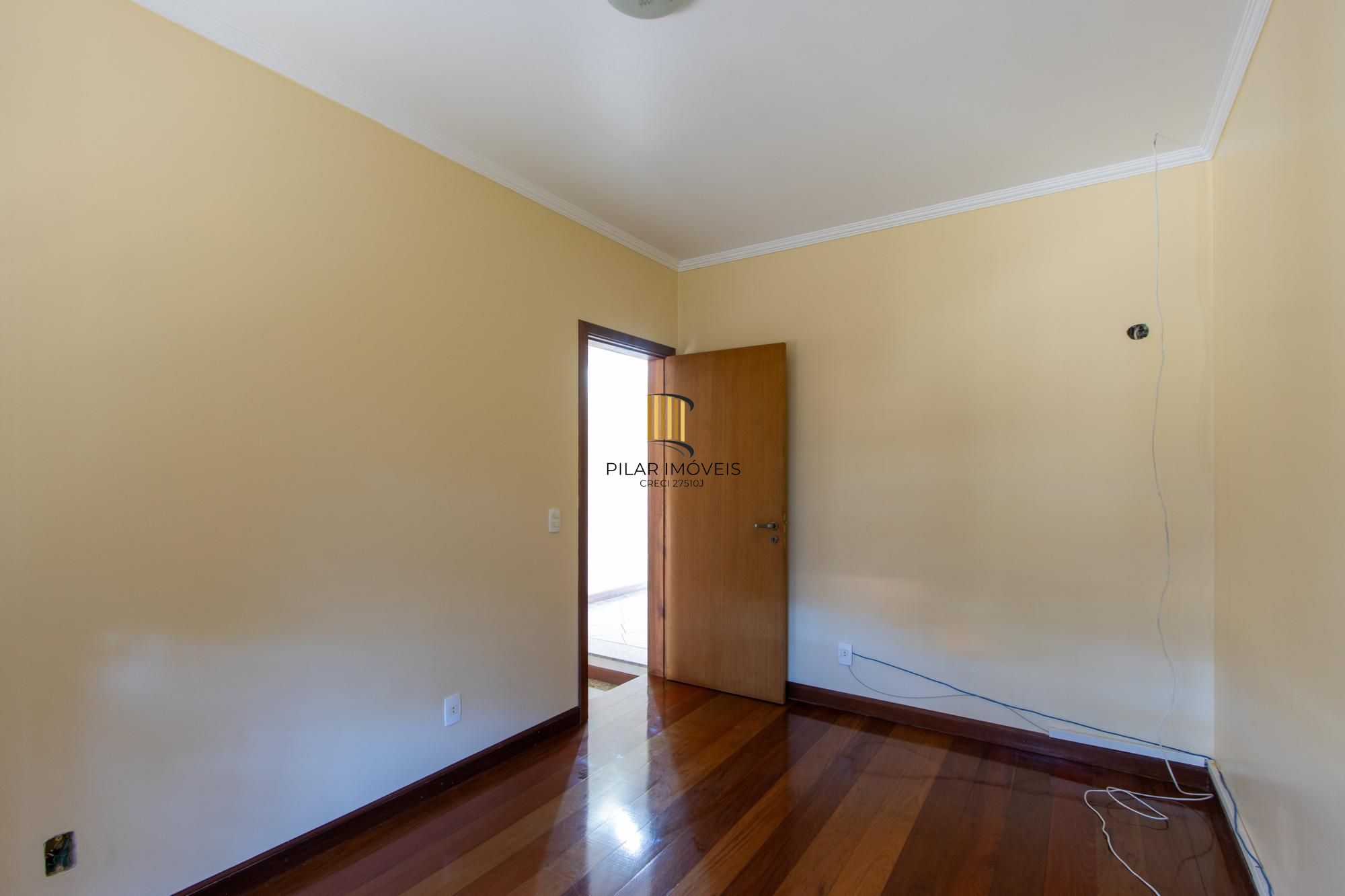 Casa Espetacular na Vila Nova – Viva como no campo, com o conforto da cidade!