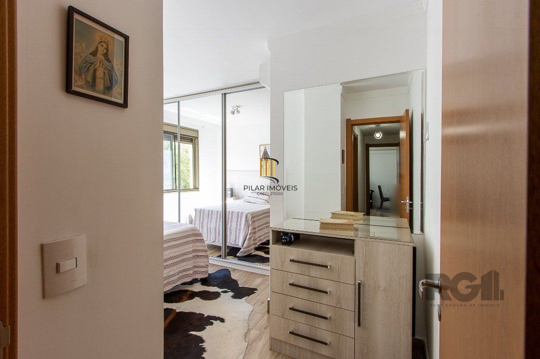 Apartamento 3 dormitórios no bairro Cavalhada
