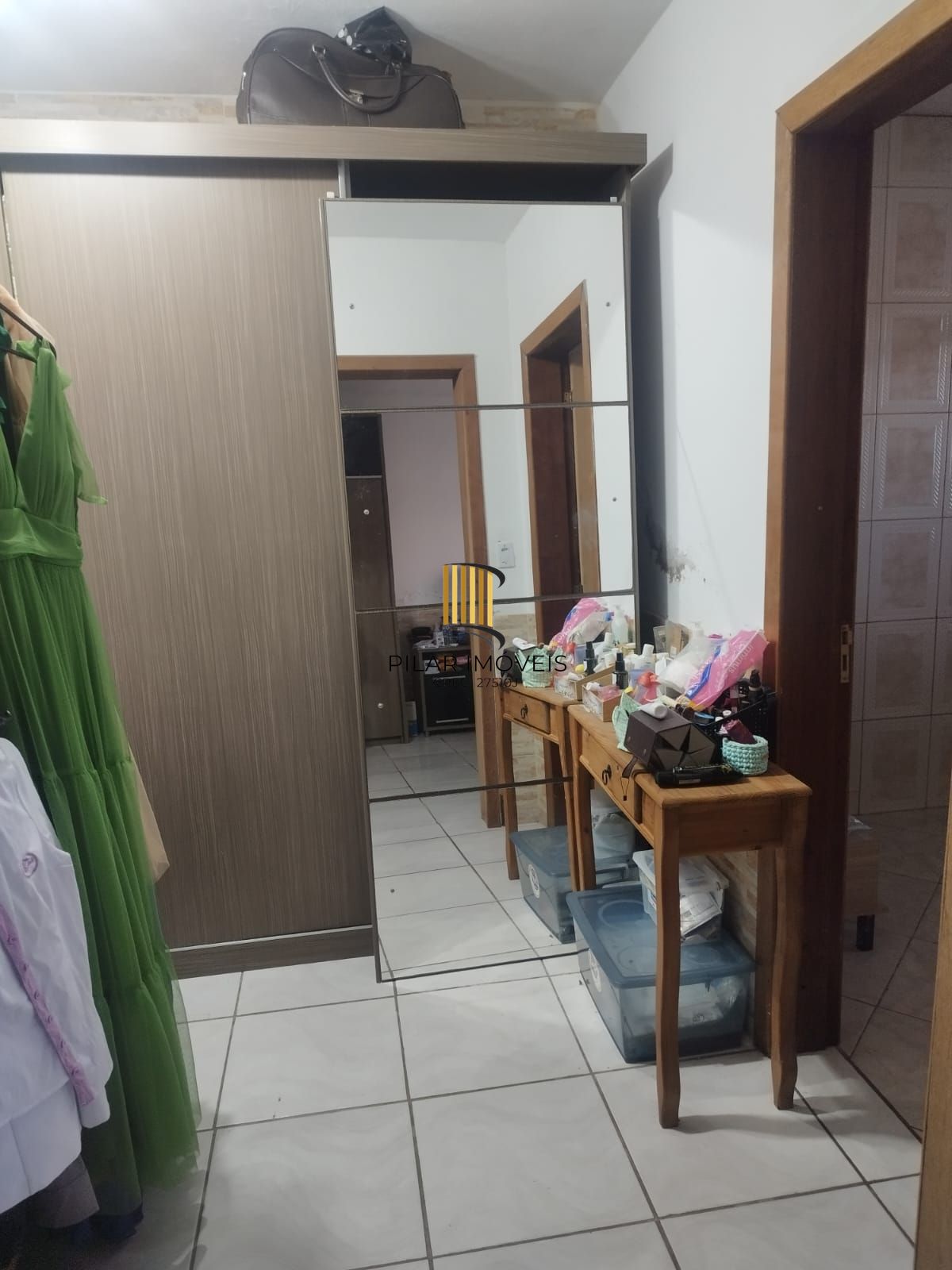 **Casa Residencial em Santa Tereza, Porto Alegre, RS - Oportunidade Única!**