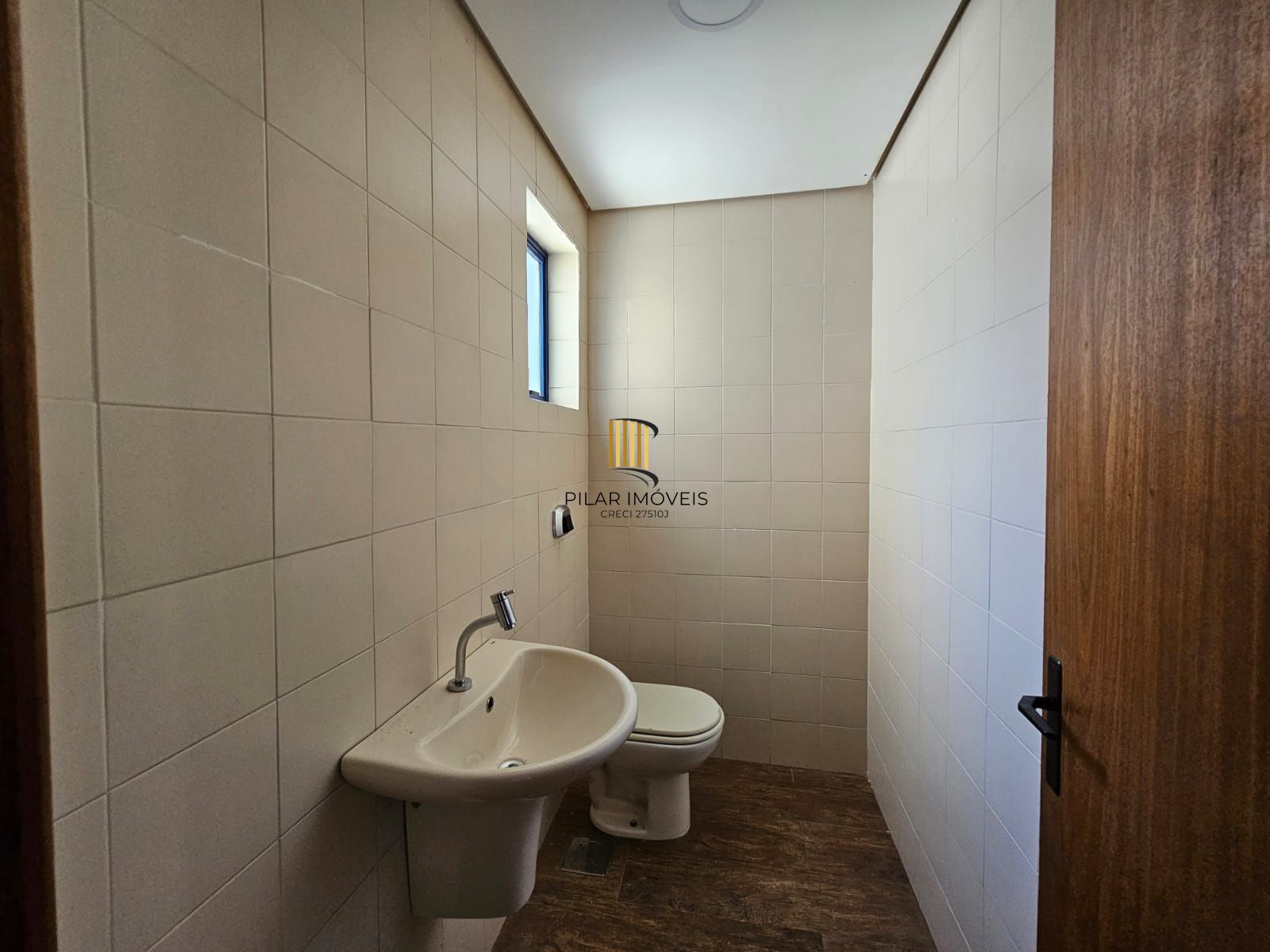 Sala comercial na Quintino Bocaiúva