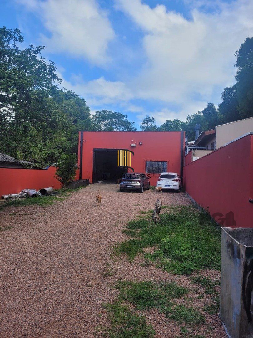 Pavilhão no bairro Tristeza
