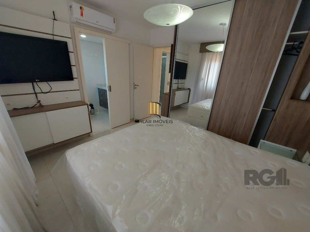 Casa em Condomínio Fechado com 3 quartos e 150m² privativos