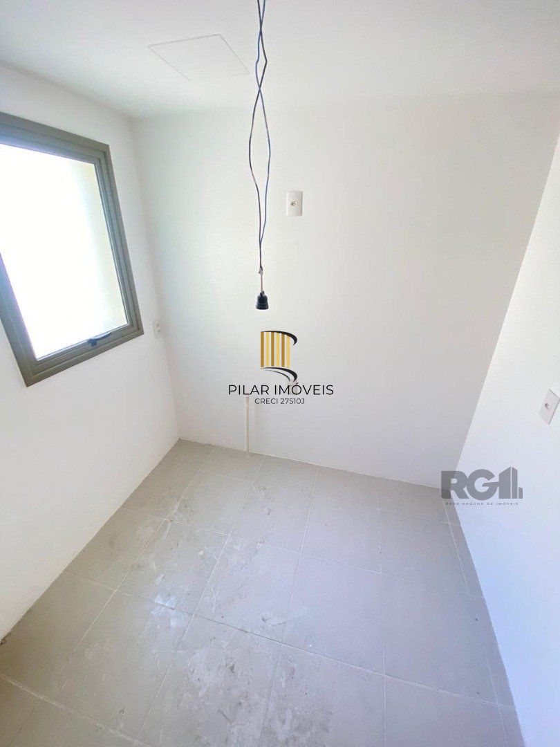 Apartamento 6 dormitórios no bairro Cavalhada