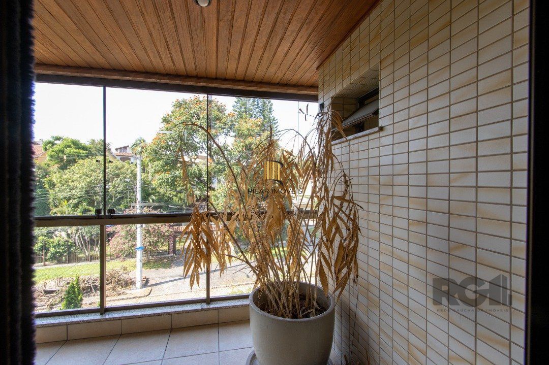 Apartamento para Venda - 200.1m², 3 dormitórios, sendo 3 suites, 5 vagas - Cristal