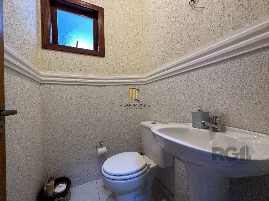 Casa Condominio para Venda - 122.43m², 3 dormitórios, sendo 1 suites, 2 vagas - Cristal