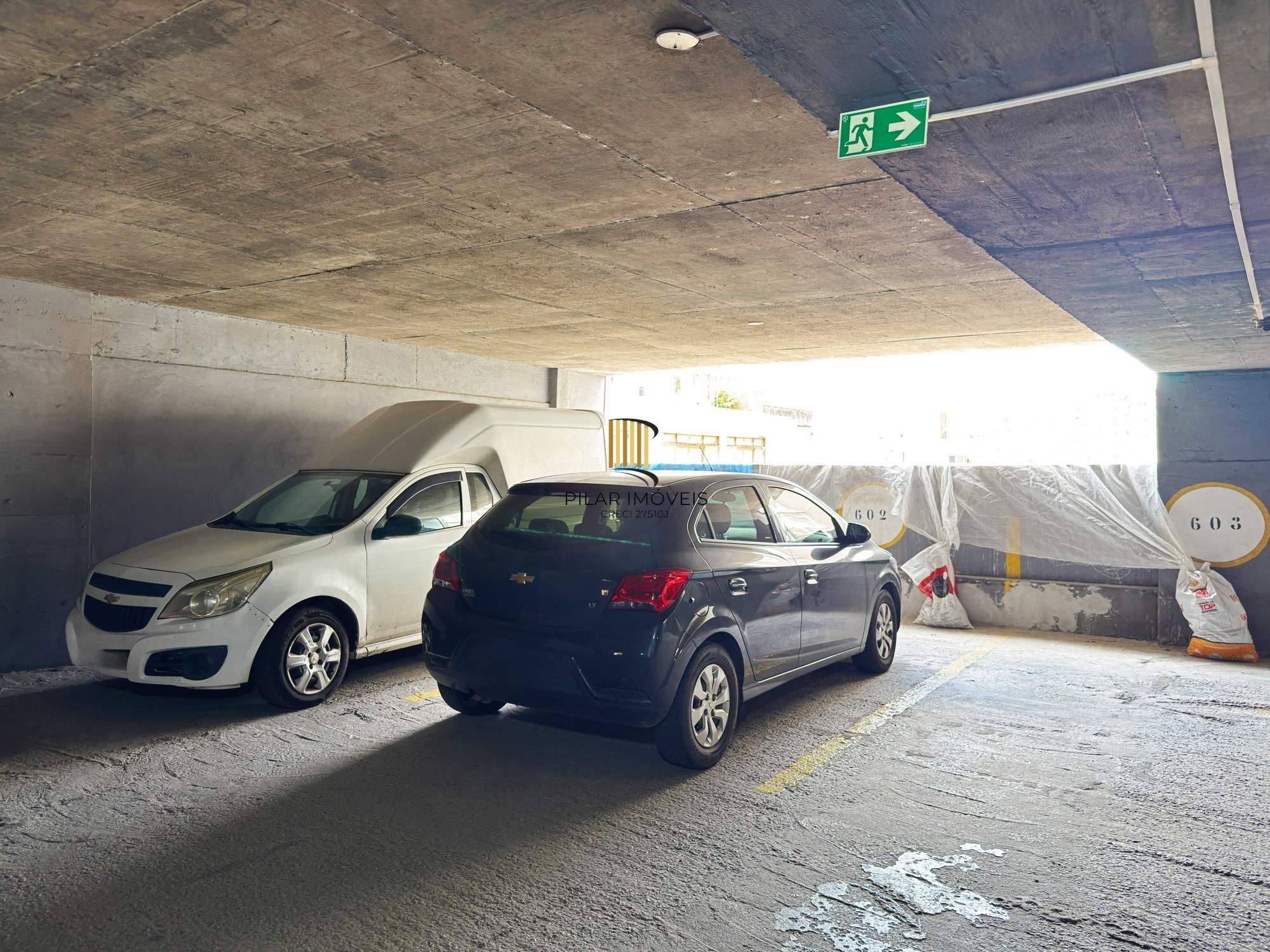 Apartamento de 2 dormitórios e 1 vaga de garagem no Centro Histórico.
