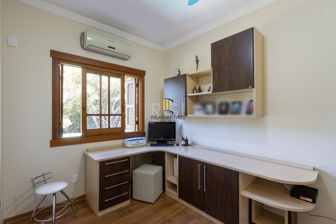 Casa para Locação/Aluguel - 222.26m², 3 dormitórios, sendo 1 suites, 3 vagas - Ipanema