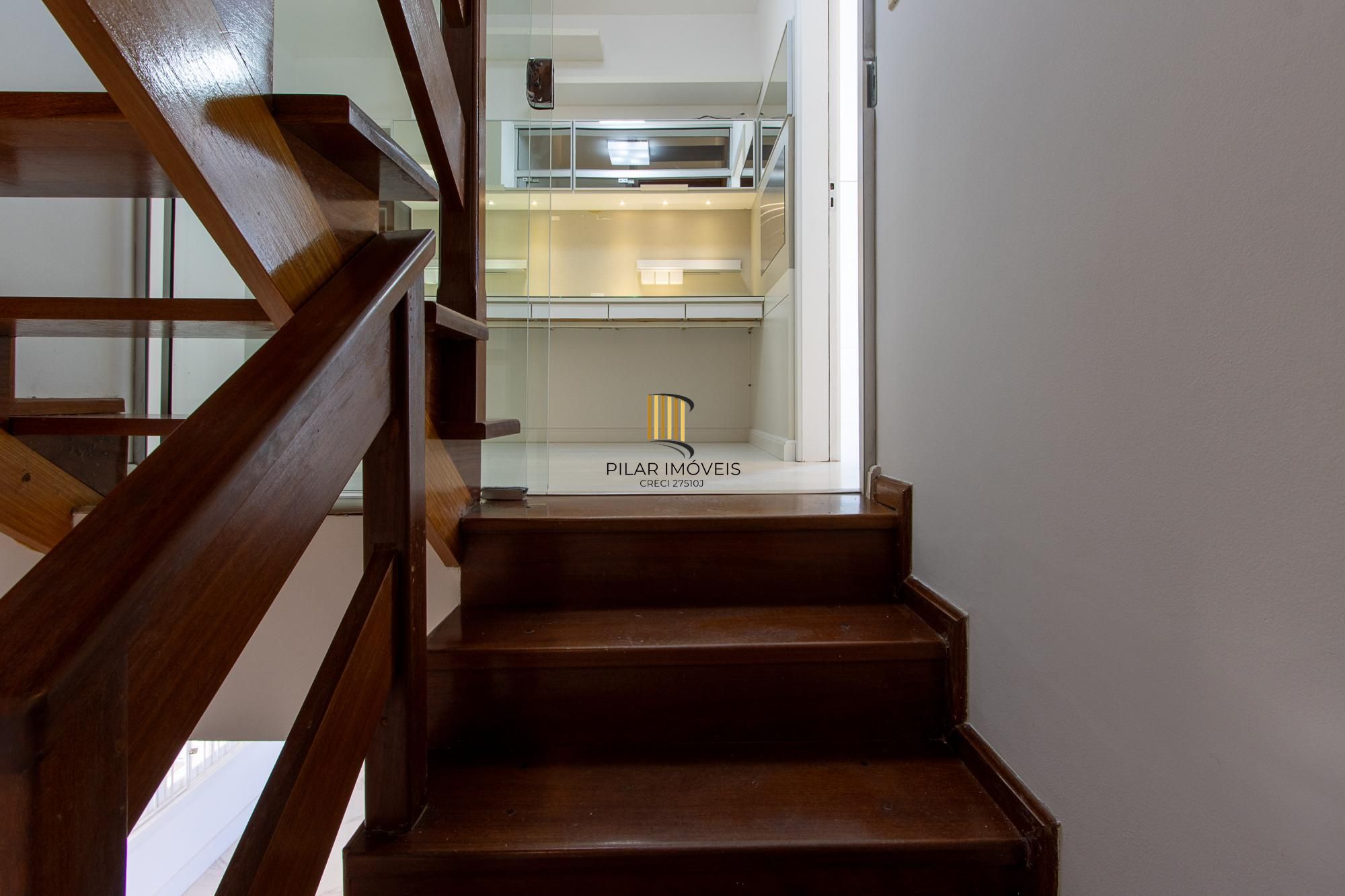 Casa com 4 dormitórios no Espírito santo