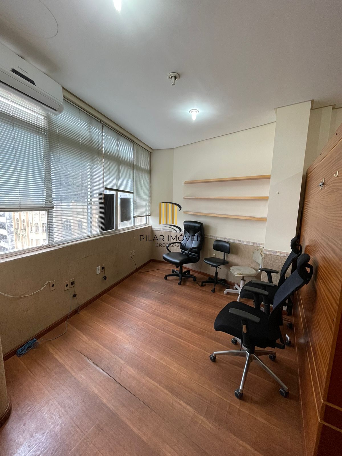 Sala Comercial com Vista Panorâmica no Centro!