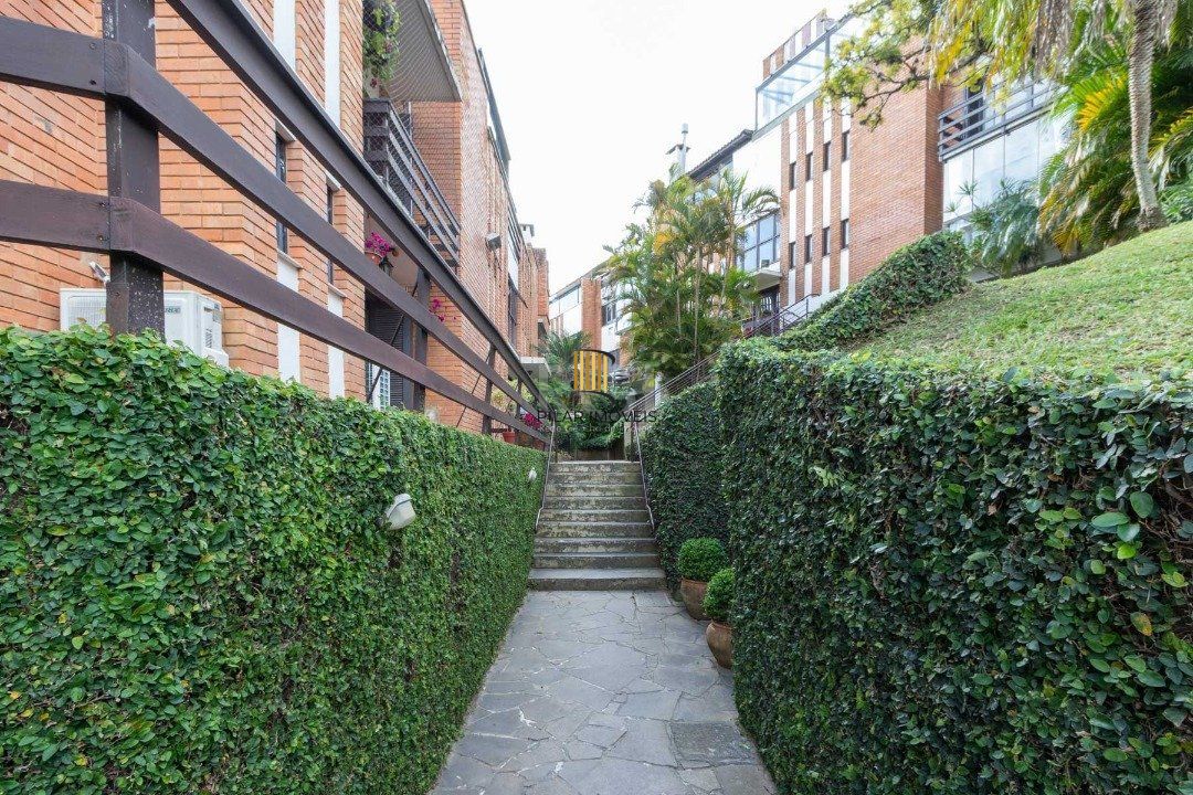 Cobertura para Venda - 234.17m², 3 dormitórios, sendo 1 suites, 2 vagas - Cristal