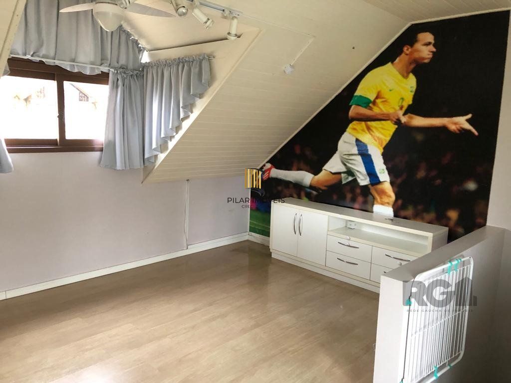 Casa de Condomínio 4 dormitórios no bairro Vila Assunção