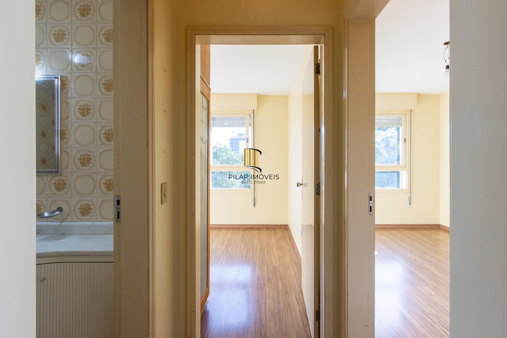 Apartamento de 2 dormitórios e uma vaga,  com infraestrutura