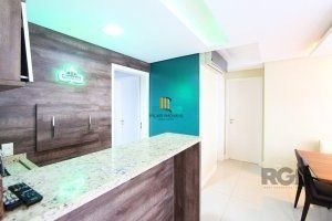 Vende apartamento no Bairro Passo da Areia - Porto Alegre