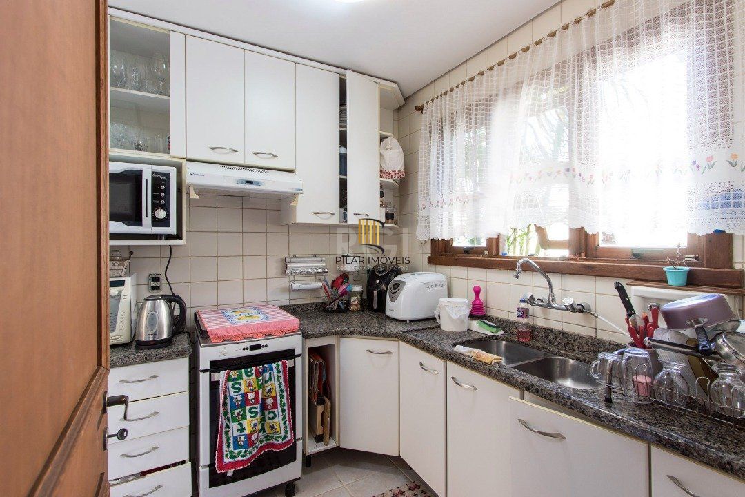 Casa Condominio para Venda - 195m², 2 dormitórios, sendo 1 suites, 2 vagas - Tristeza