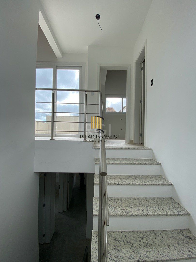 Casa Condominio para Venda - 195m², 3 dormitórios, sendo 1 suites, 2 vagas - Tristeza