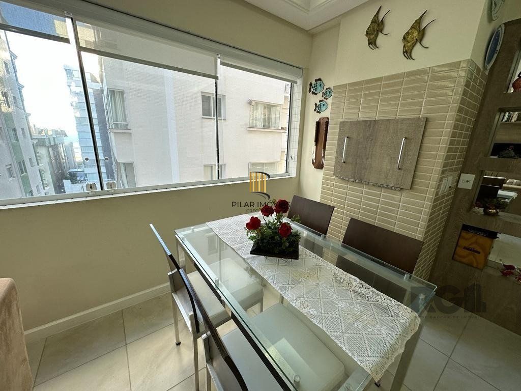 Apartamento 2 dormitórios no bairro Centro