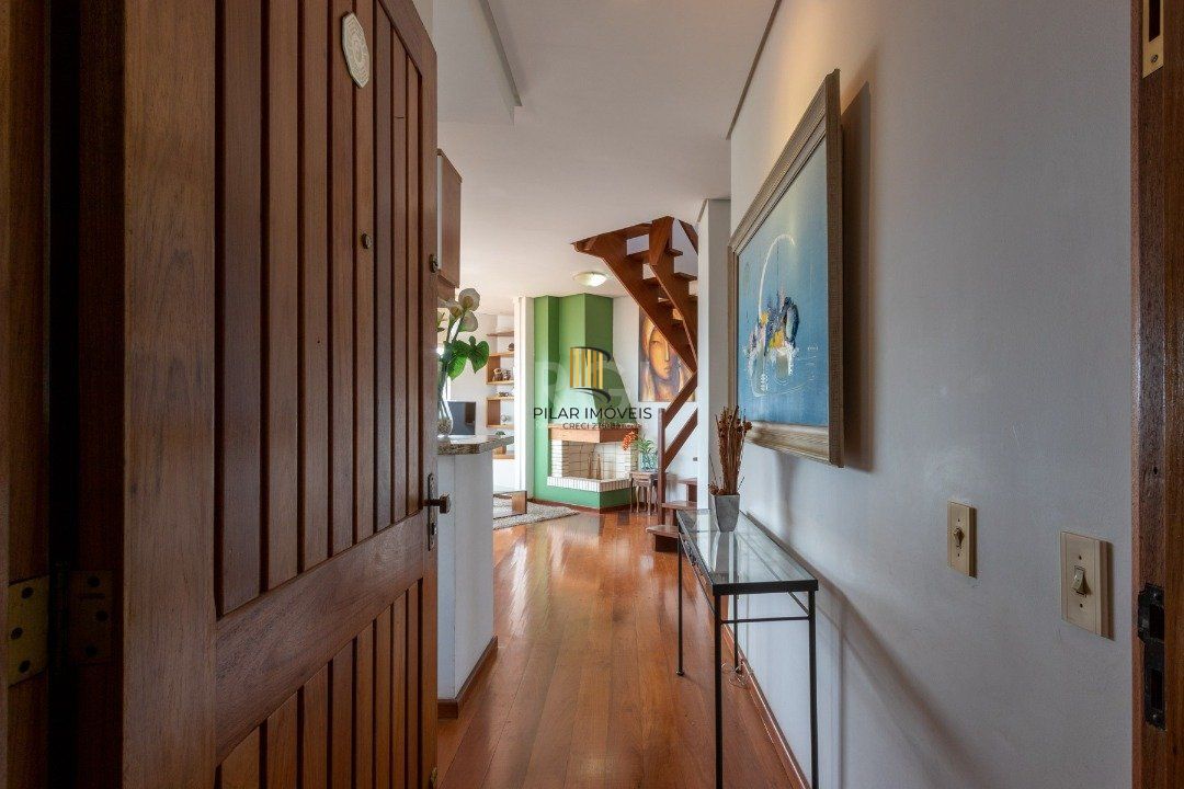 Cobertura para Venda - 157.05m², 2 dormitórios, 2 vagas - Tristeza