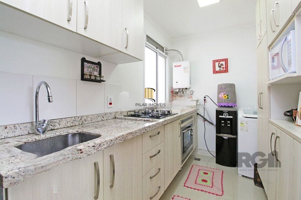 Apartamento para Venda - 67.3m², 3 dormitórios, sendo 1 suites, 1 vaga - Humaitá