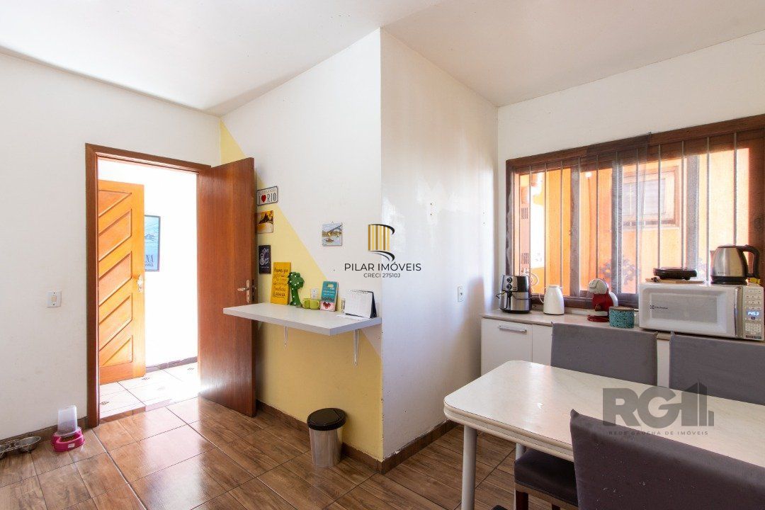 Casa 4 dormitórios no bairro Tristeza