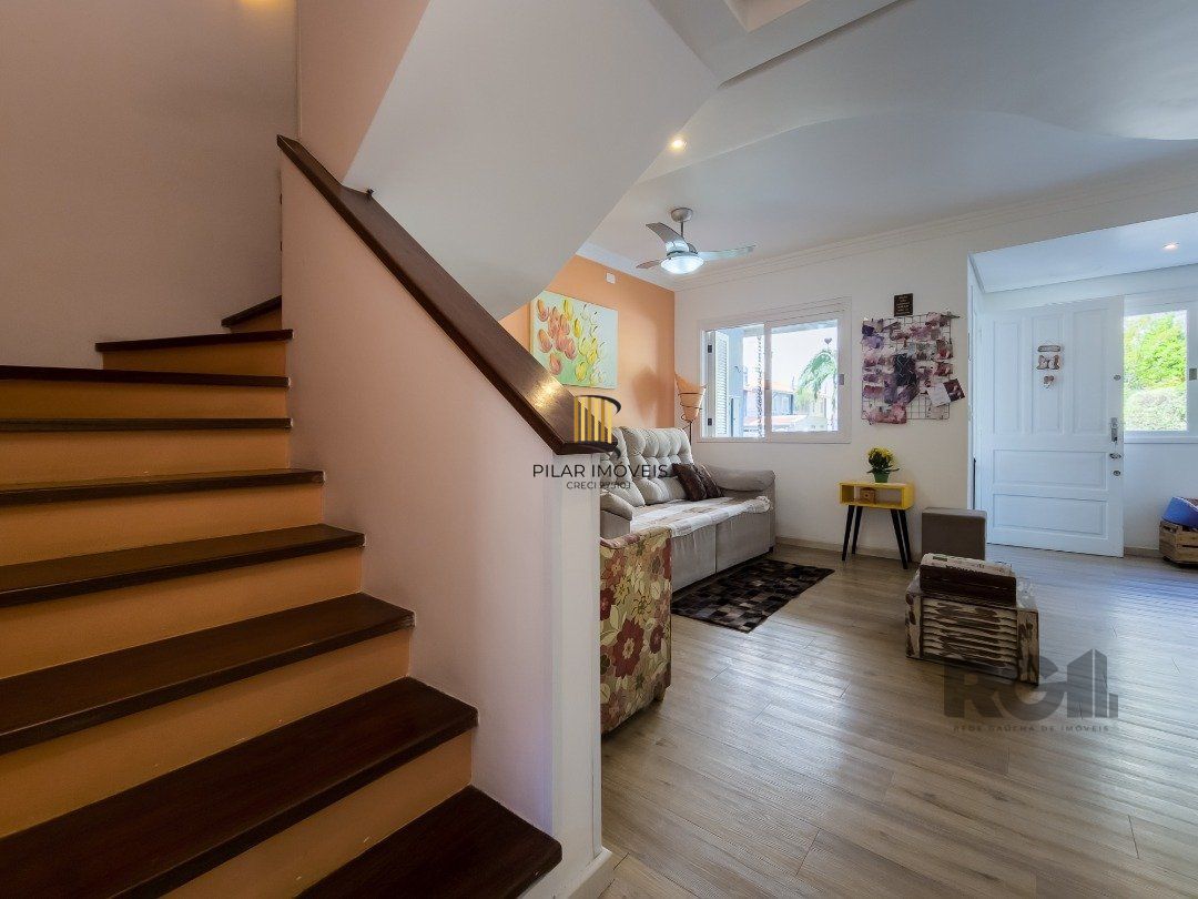 Casa de Condomínio 3 dormitórios no bairro Vila Nova