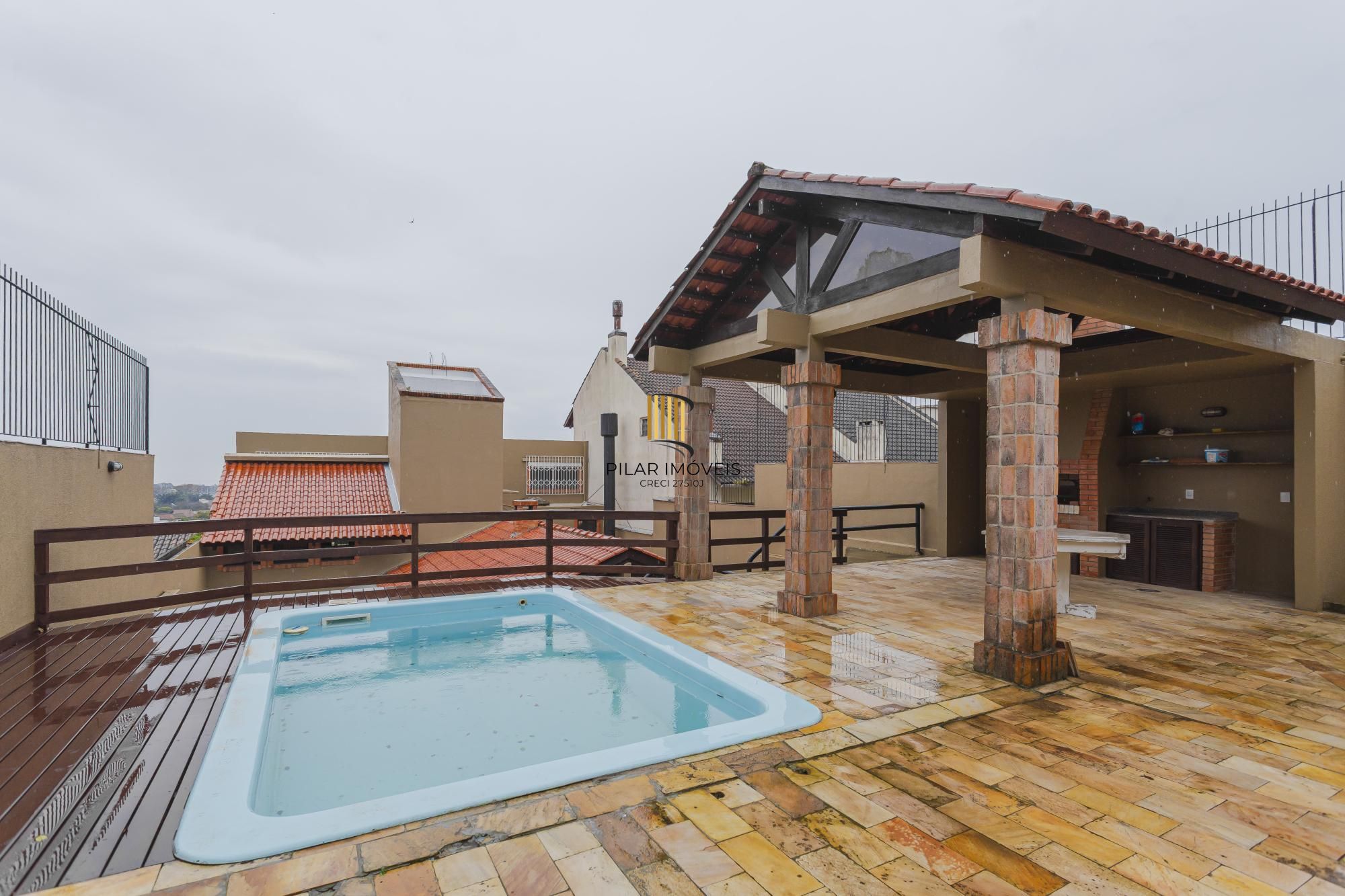 Casa semi-mobiliada na Vila Assunção com vista deslumbrante para o Guaíba e Veleiros do Sul