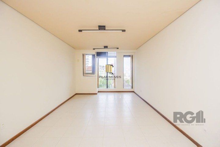 Sala Comercial 1 dormitório no bairro Auxiliadora