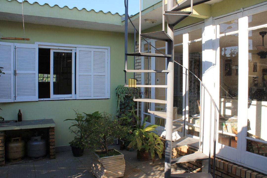 Casa para Venda - 120m², 3 dormitórios, sendo 1 suites, 1 vaga - Vila Nova