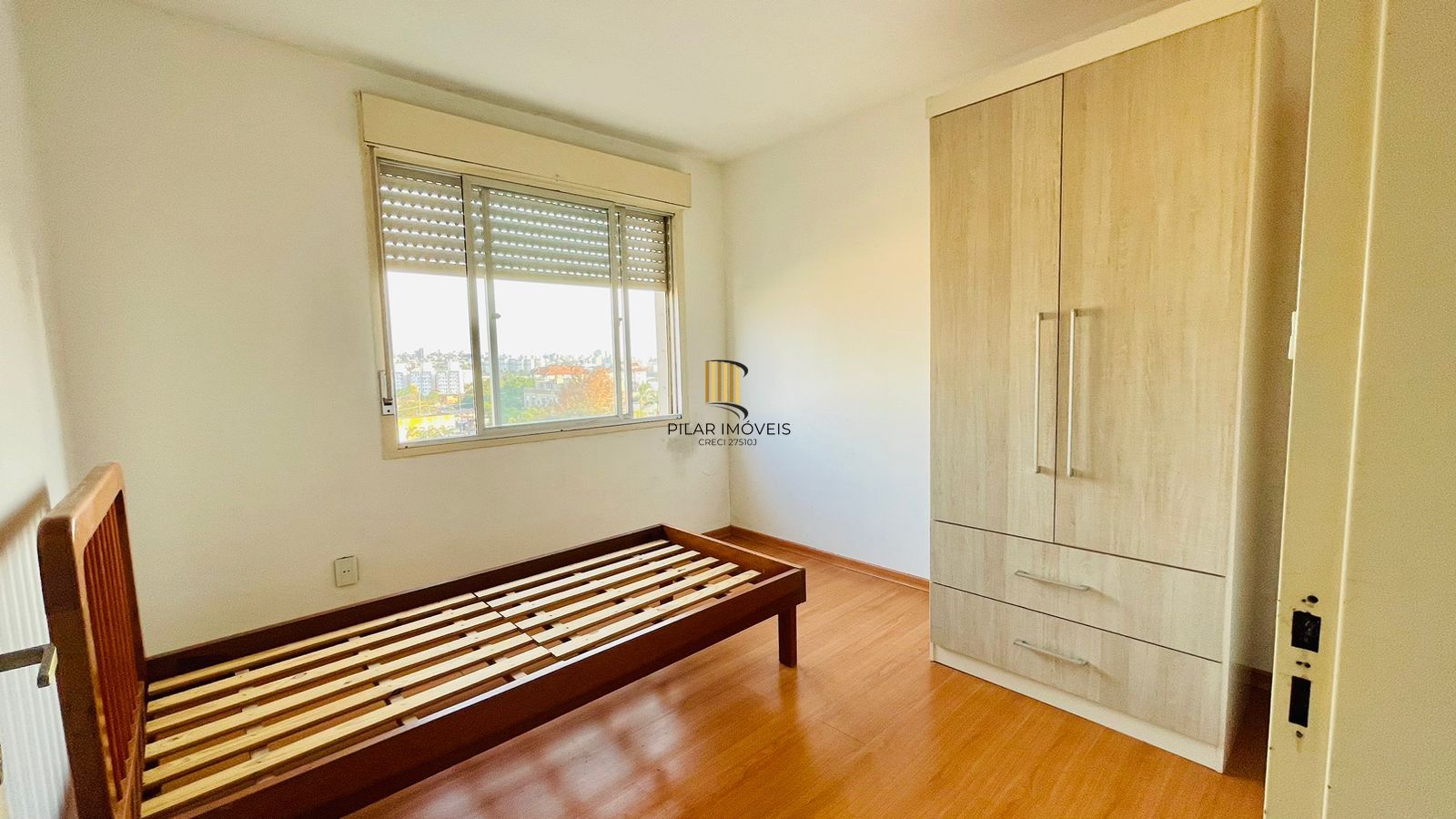 Apartamento de 2 dormitórios no Cristal