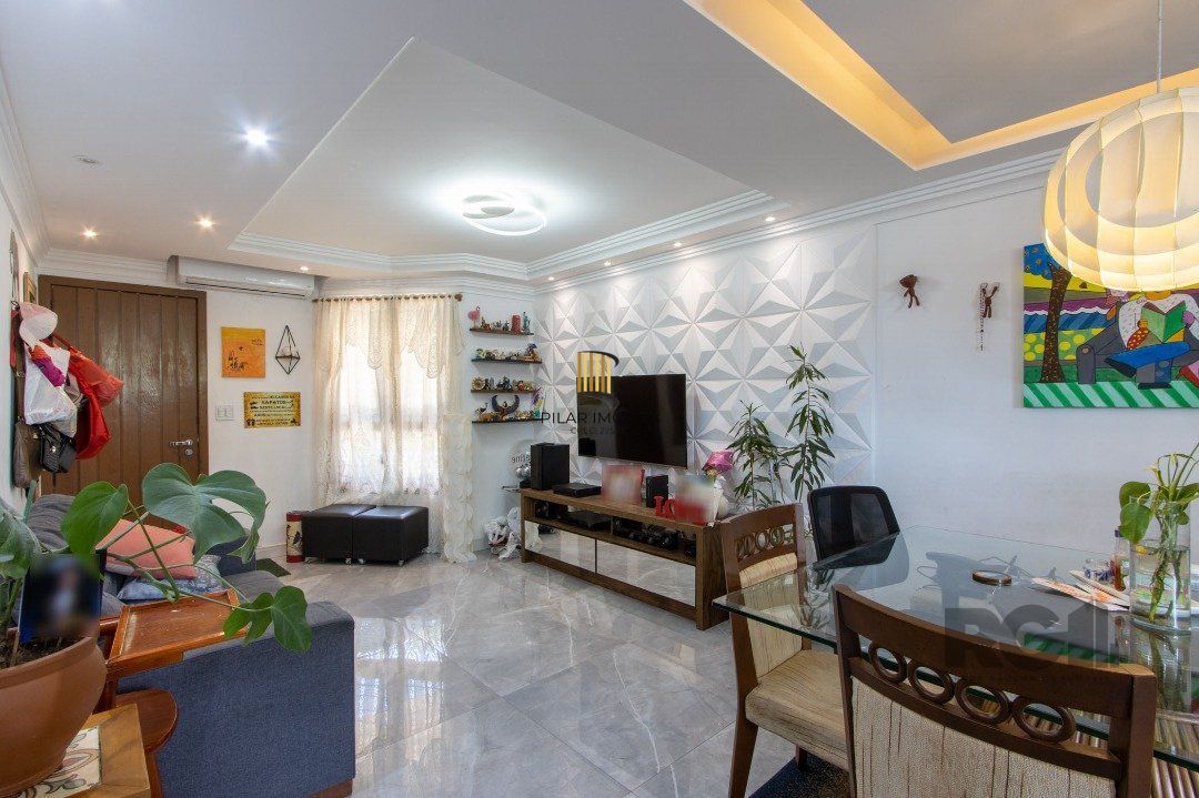 Casa Condominio para Venda - 139m², 3 quartos, 1 suite, 1 vaga - Cavalhada