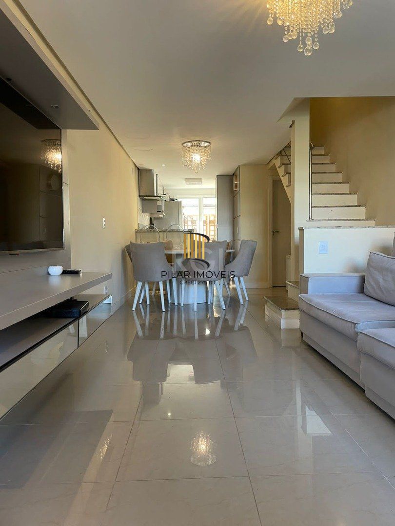 Sobrado para Venda - 132.69m², 2 dormitórios, sendo 1 suites, 1 vaga - Hípica