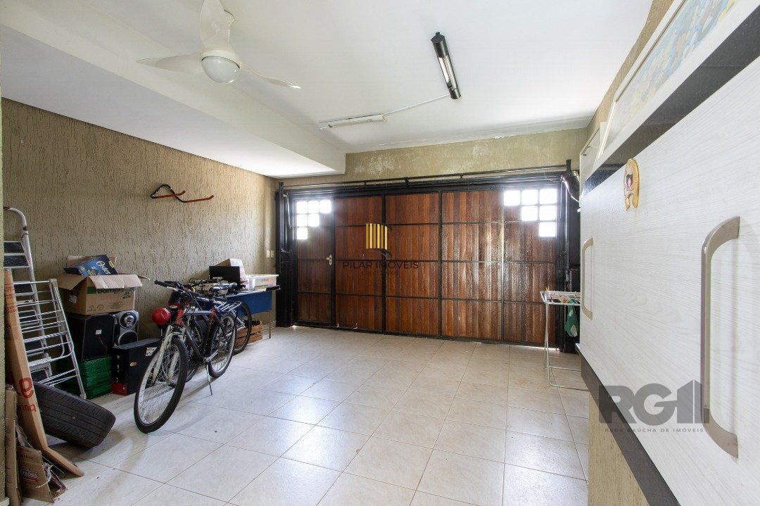 Casa para Venda - 174m², 3 dormitórios, sendo 1 suites, 2 vagas - Jardins do Prado