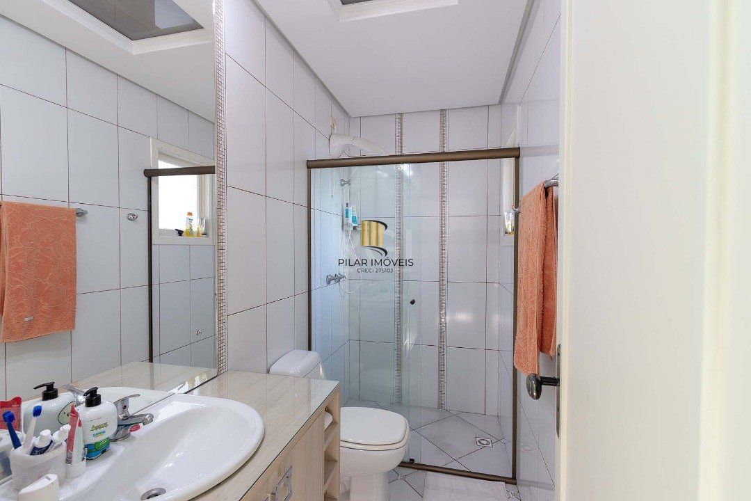Casa para Venda com 4 dormitórios no bairro Hípica