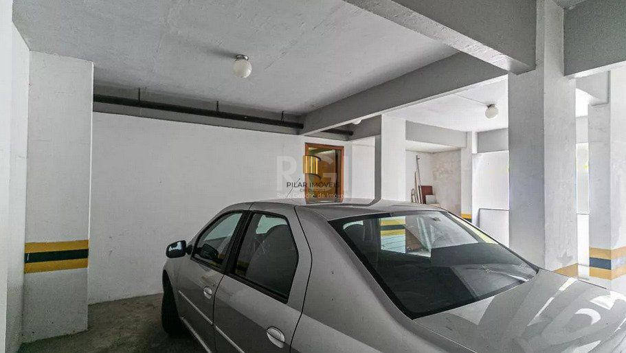 Cobertura para Venda - 207m², 3 dormitórios, sendo 1 suites, 2 vagas - Santa Tereza