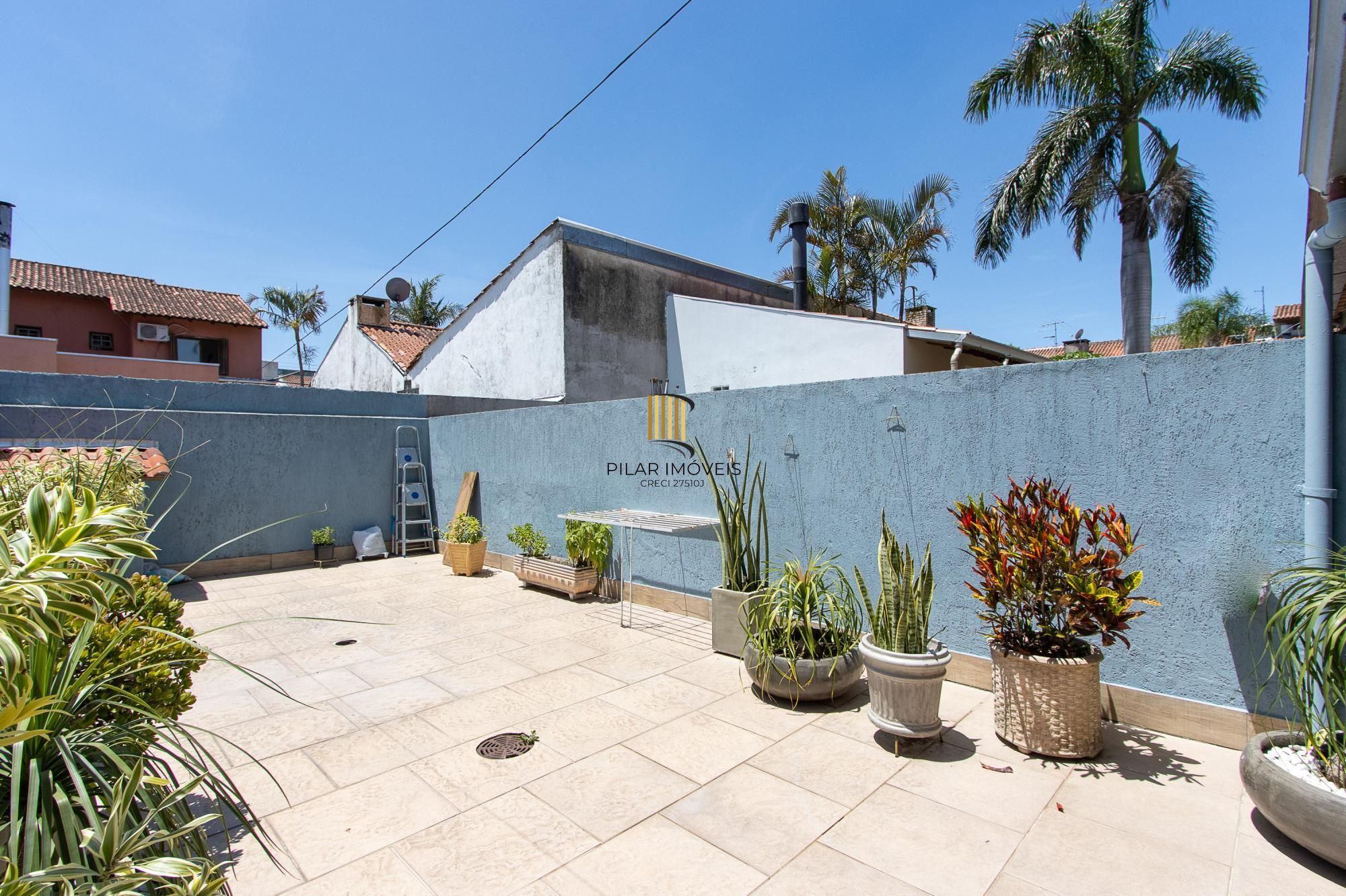 Casa para Venda - 110.14m², 2 dormitórios, sendo 1 suites, 2 vagas - Hípica