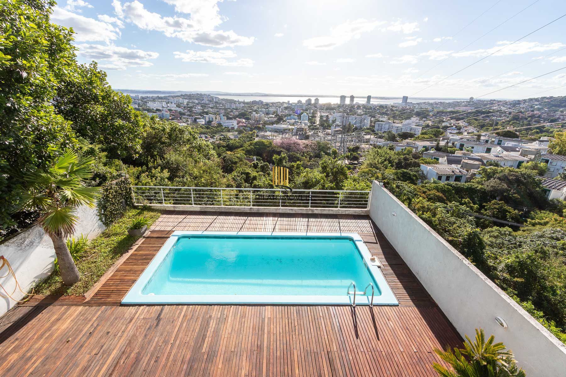 Casa para Venda - 470m², 3 dormitórios, sendo 1 suites, 6 vagas - Nonoai