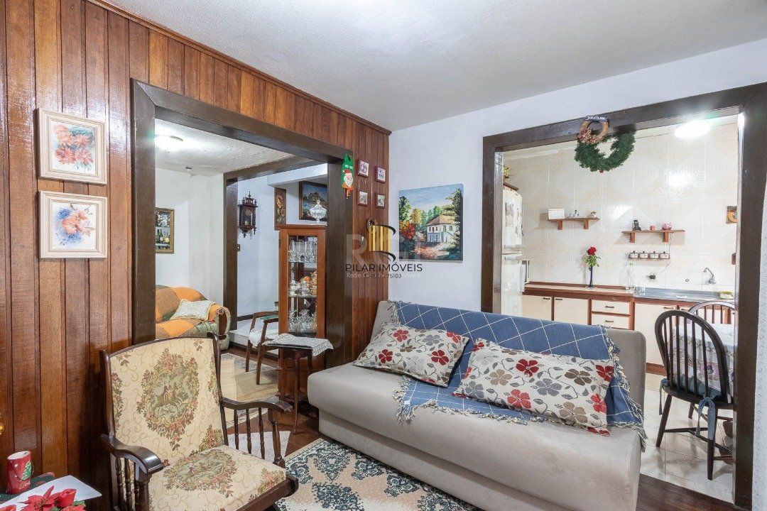 Casa para Venda - 200m², 3 dormitórios, sendo 1 suites, 1 vaga - Aberta dos Morros