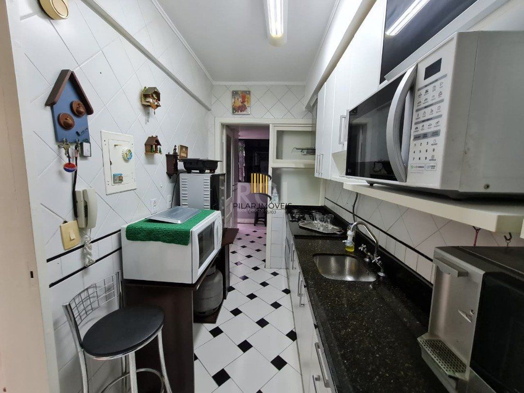 Apartamento para Venda - 94.67m², 3 dormitórios, sendo 1 suites, 1 vaga - Menino Deus