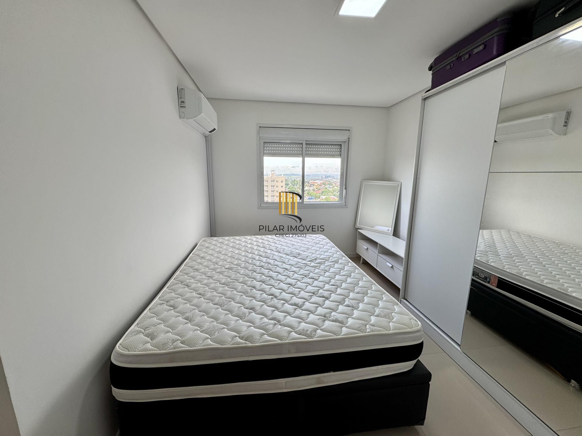 Apartamento de 2 dormitórios, 1 suíte e 1 vaga, em Canoas.