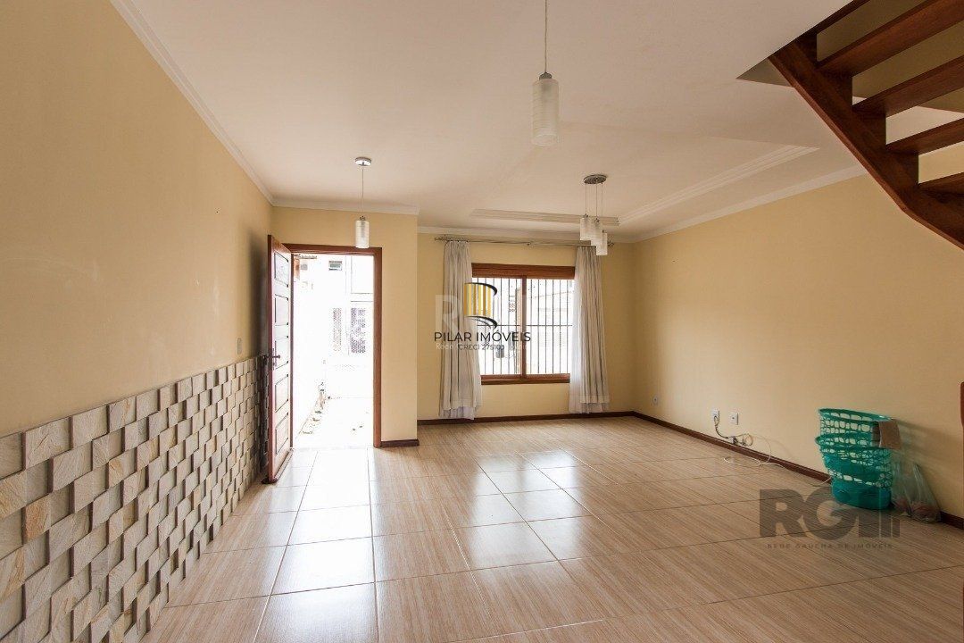 Casa 3 dormitórios no bairro Aberta dos Morros