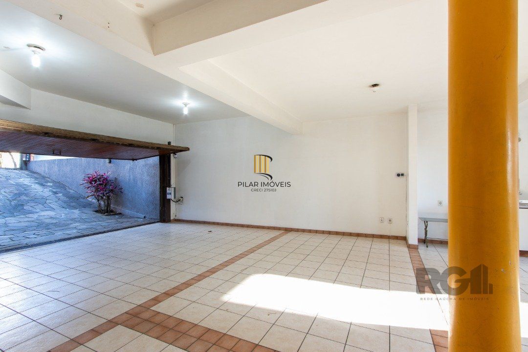 Casa 3 dormitórios no bairro Ipanema