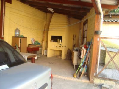 Casa para Venda - 200m², 3 dormitórios, sendo 1 suites, 14 vagas - Cavalhada