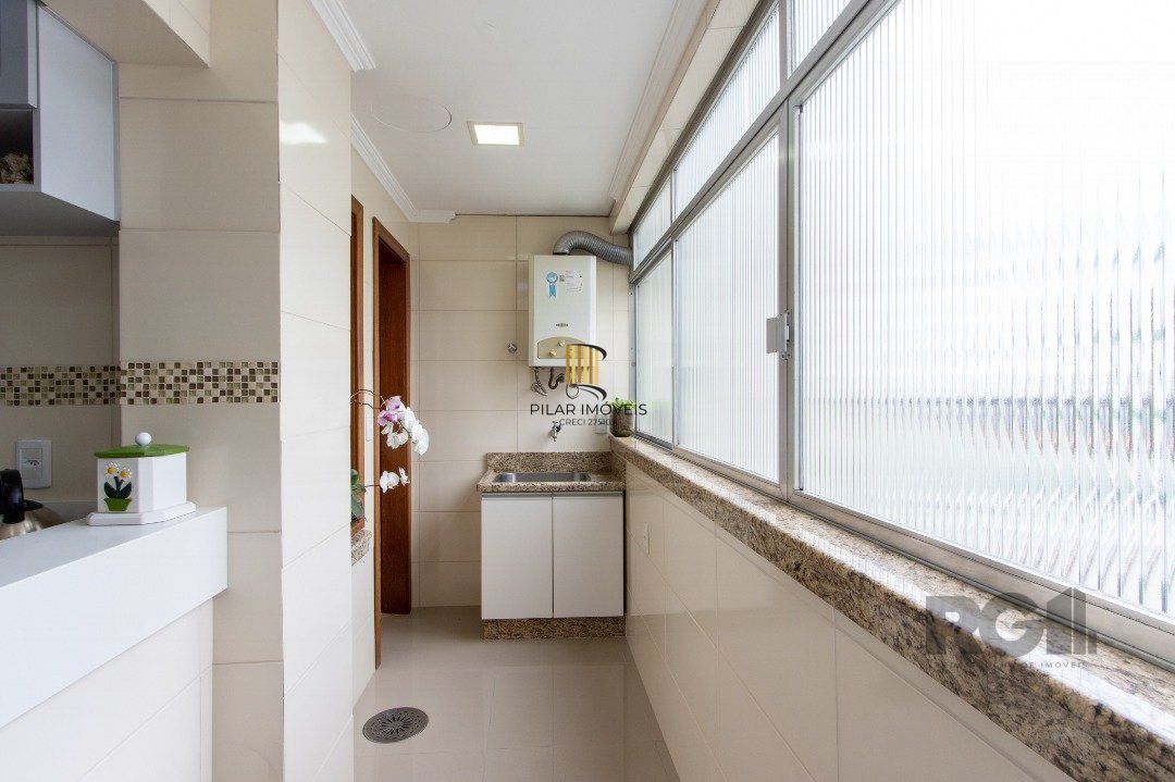Apartamento 3 dormitórios no bairro Tristeza