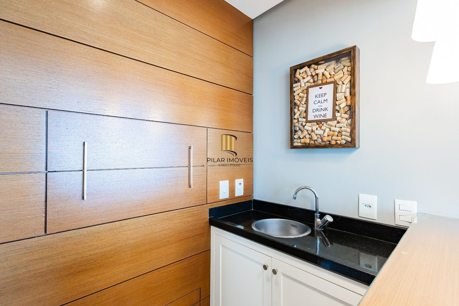 Apartamento Espetacular com 3 Suítes e Área Social Ampla no Passo d'Areia