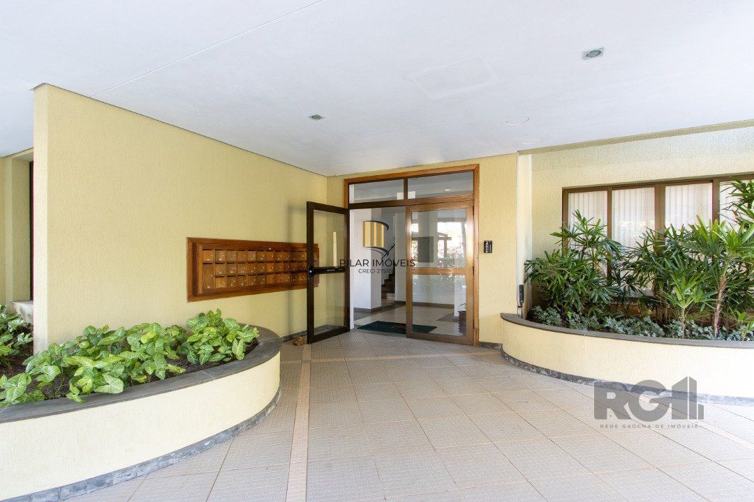 Apartamento 3 dormitórios e 2 vagas na Tristeza